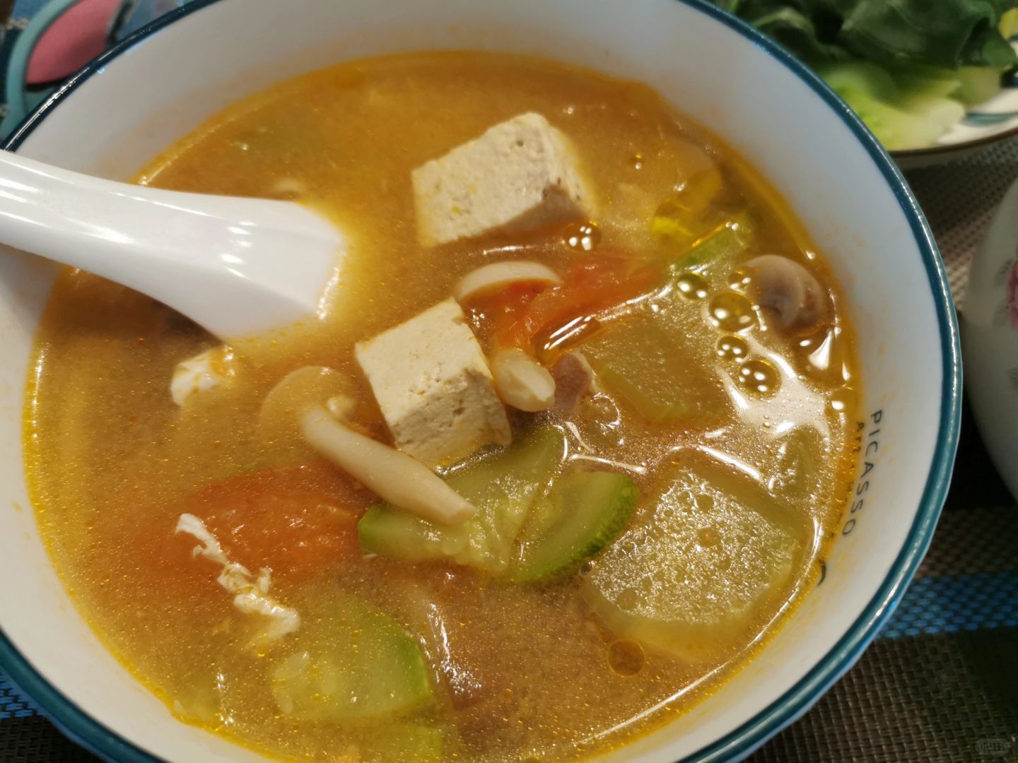 摄入一些保持大脑聪明的食物㊙️
