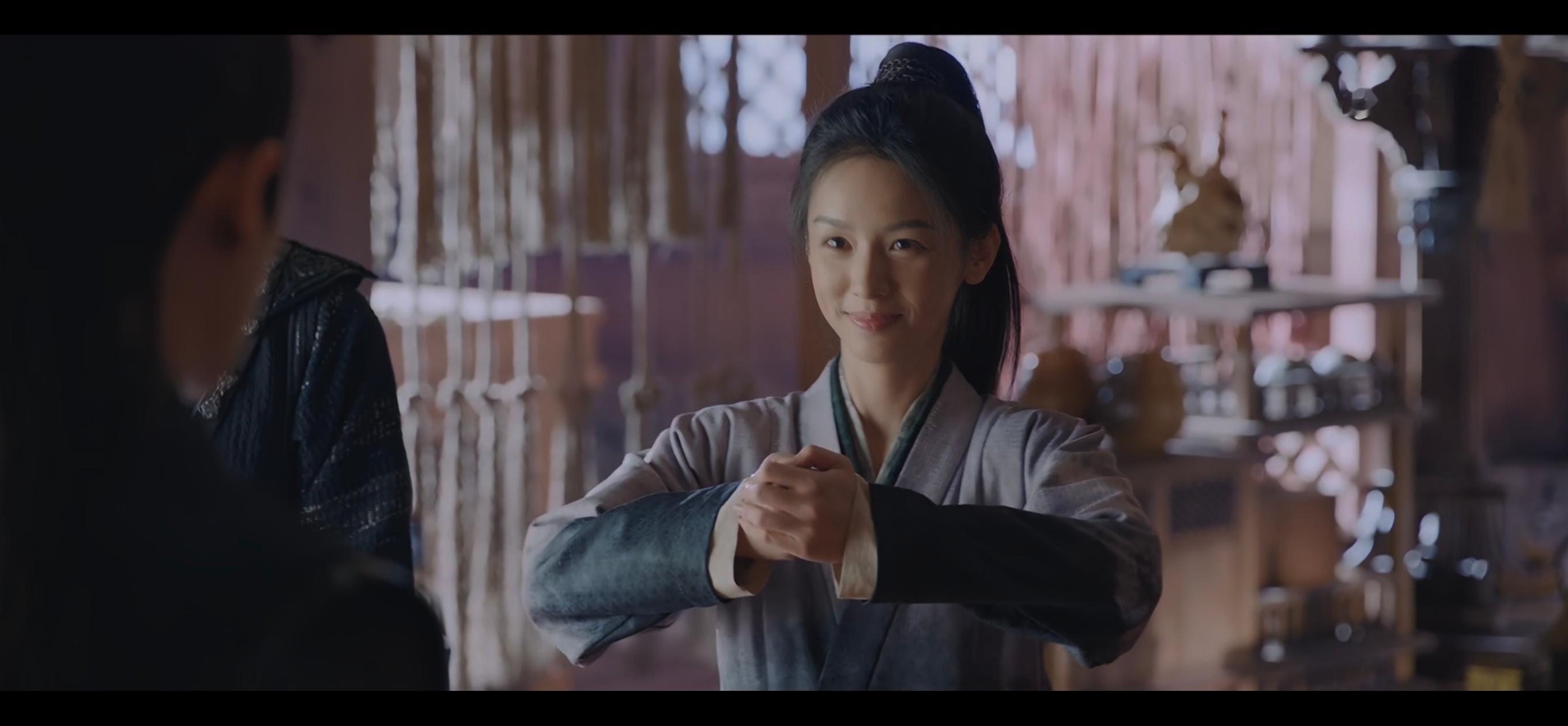 我觉得吐槽现在的女将军妆太浓已经完全没必要了，没看见女主妆容还没有男主的浓呢，男