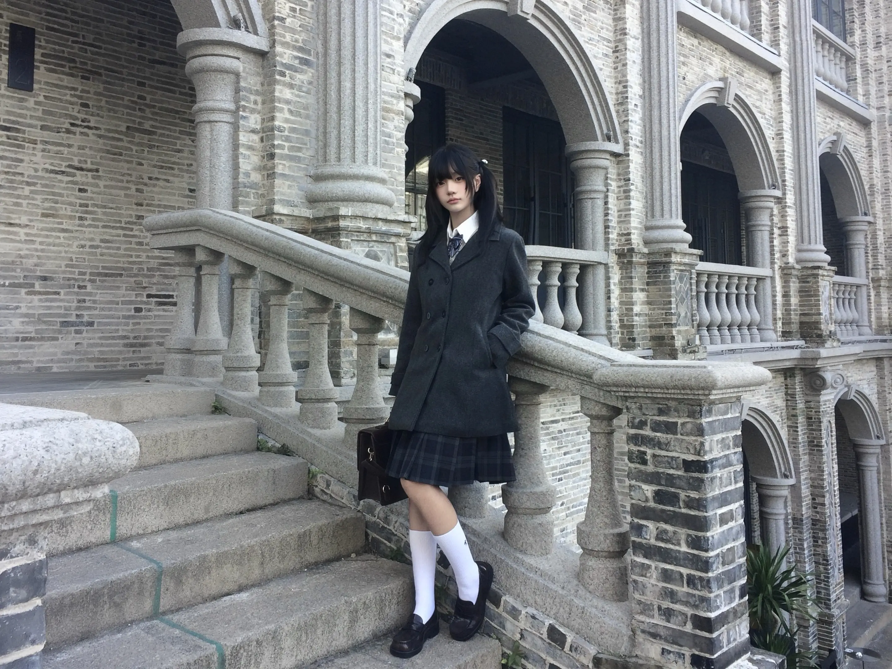 無論發生了什麼 一定是我不夠堅強。