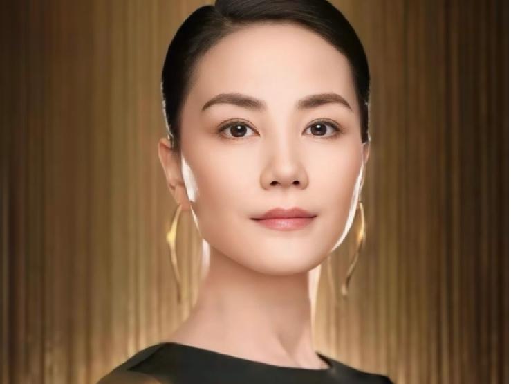 王菲的唱功在华语乐坛是什么水平?华语顶级。音色空灵，弱混与气声超凡，咬字自成美学