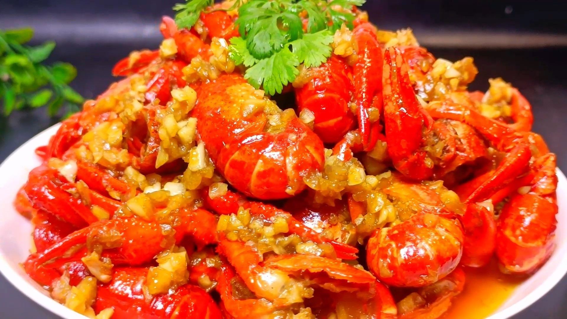#干饭哥带火湖北夜宵美食外卖# 正在巴黎举办的第33届夏季奥林匹克运动会上，“干