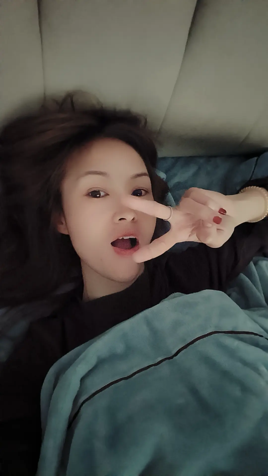 早，起床干活了，今天又是美好的一天....