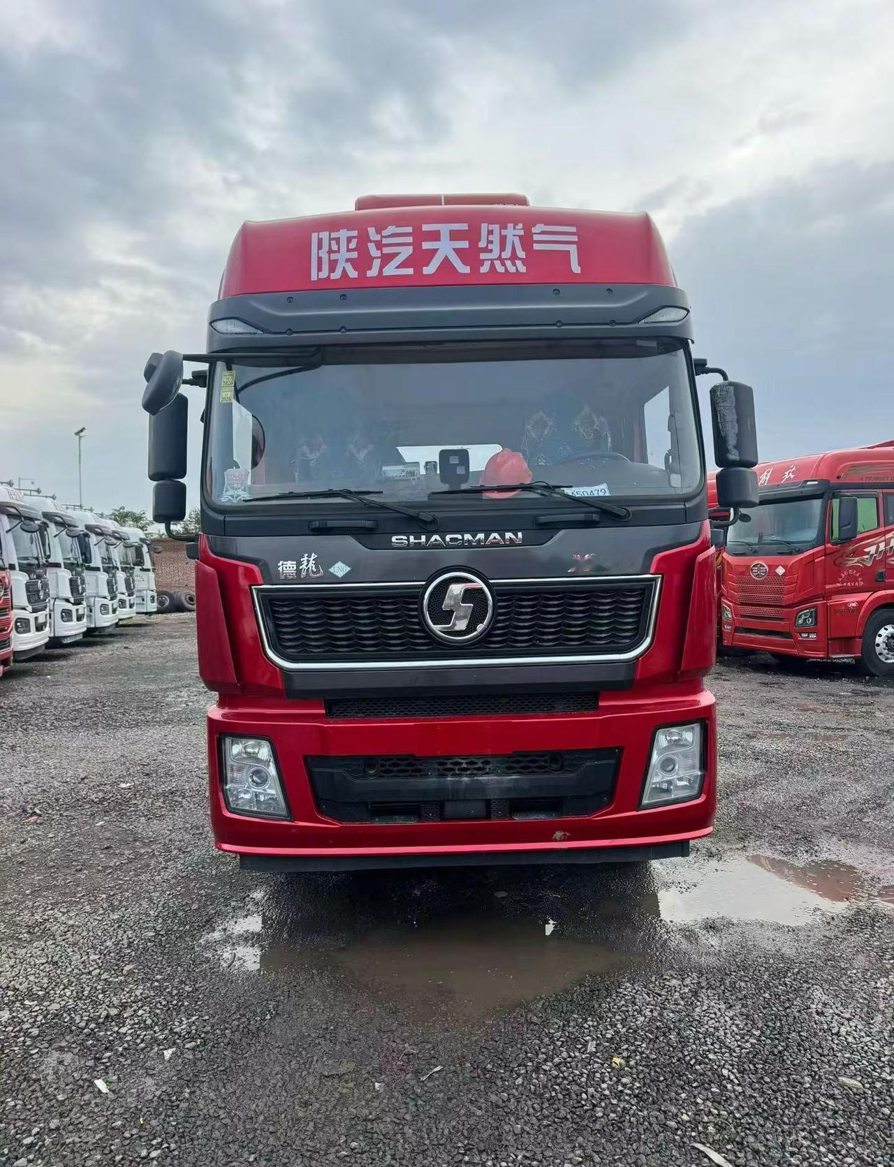 新到，国六天然气24年12月上户德龙X5000-480马力，全保险同步，潍柴13