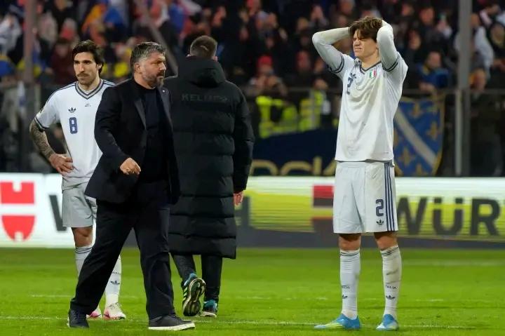 唏嘘！意大利连续三届无缘世界杯，蓝衣军团到底怎么了
曾经的四星冠军、混凝土防守、