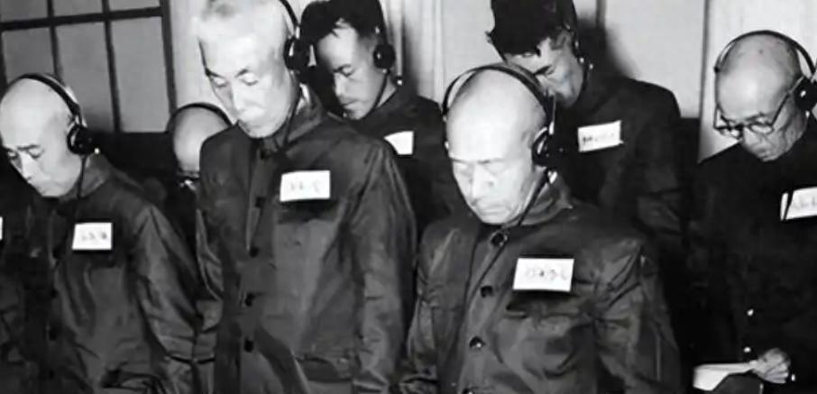 1975年战犯文强获特赦，病重的周总理为何亲自接见并问为何不早写悔过书？
194