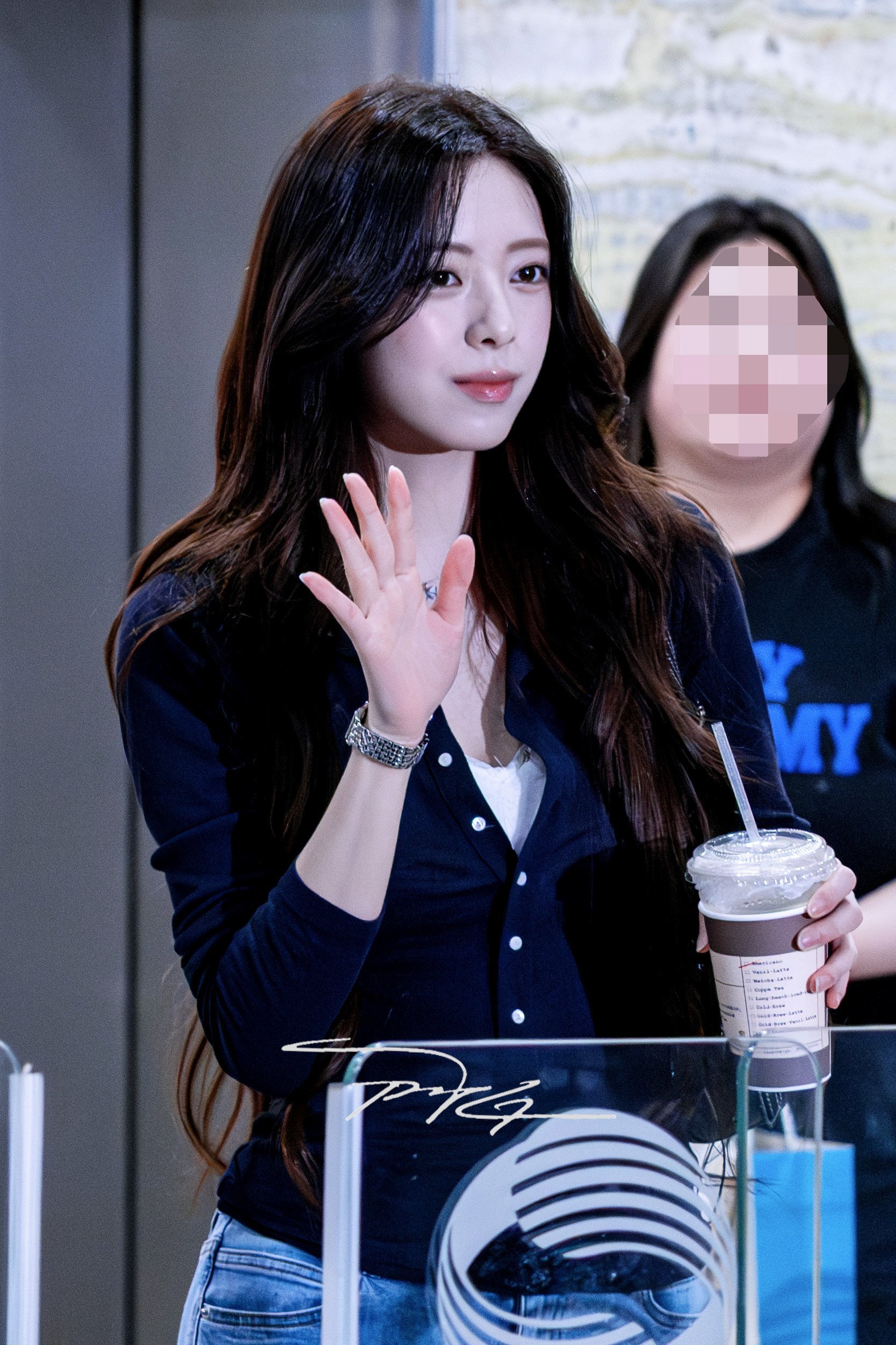 申有娜💟申有娜心空初恋 【260722】pjg920更新有娜相关饭拍26052