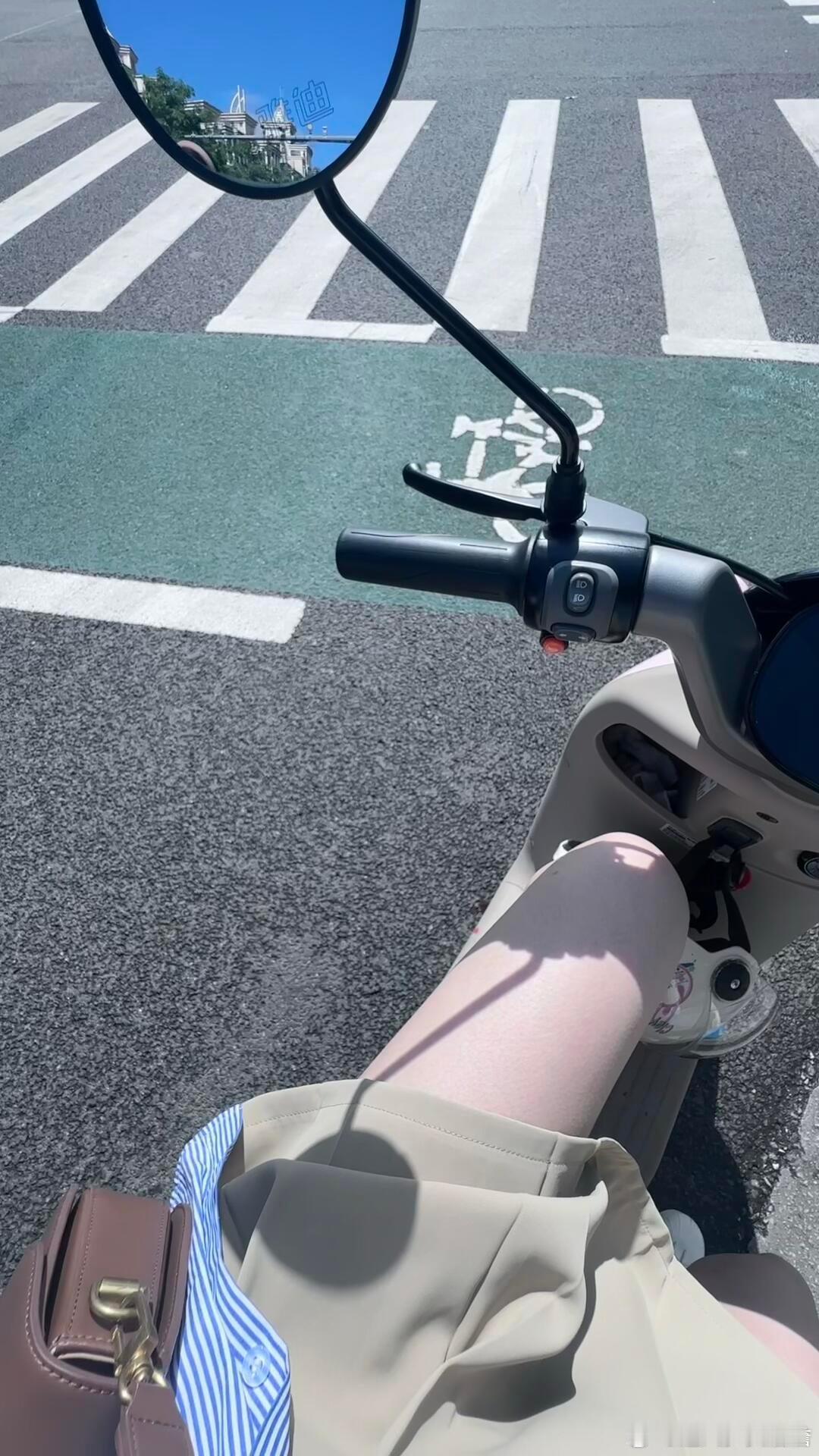 自从独居生活之后变得很快乐避免了与家人正面输出负面情绪的瞬间不管遇到任何困难都能
