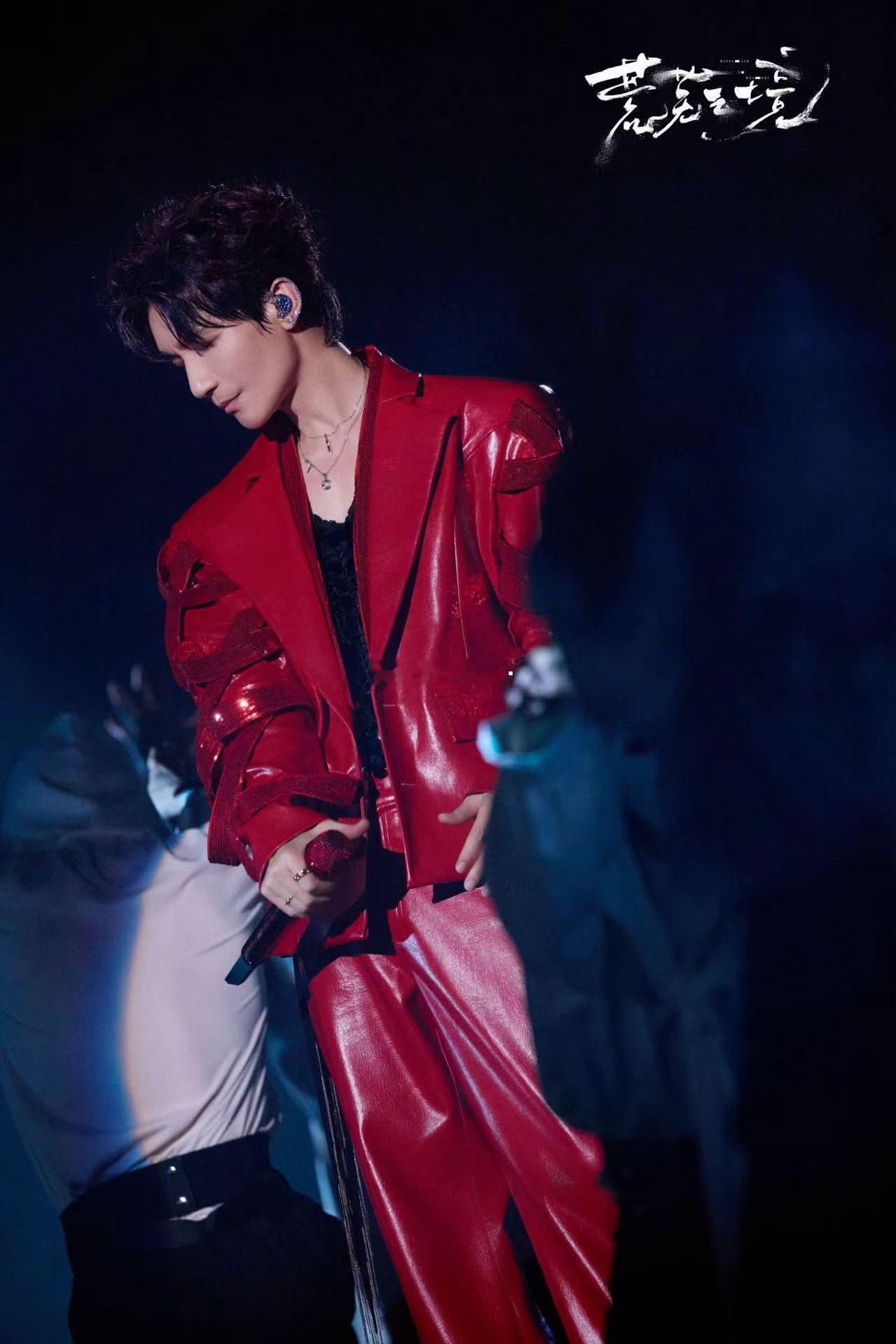 陈楚生荒芜之境演唱会谁懂啊！陈楚生演唱会没白等一个春节！是全方位的升级诶！3 月