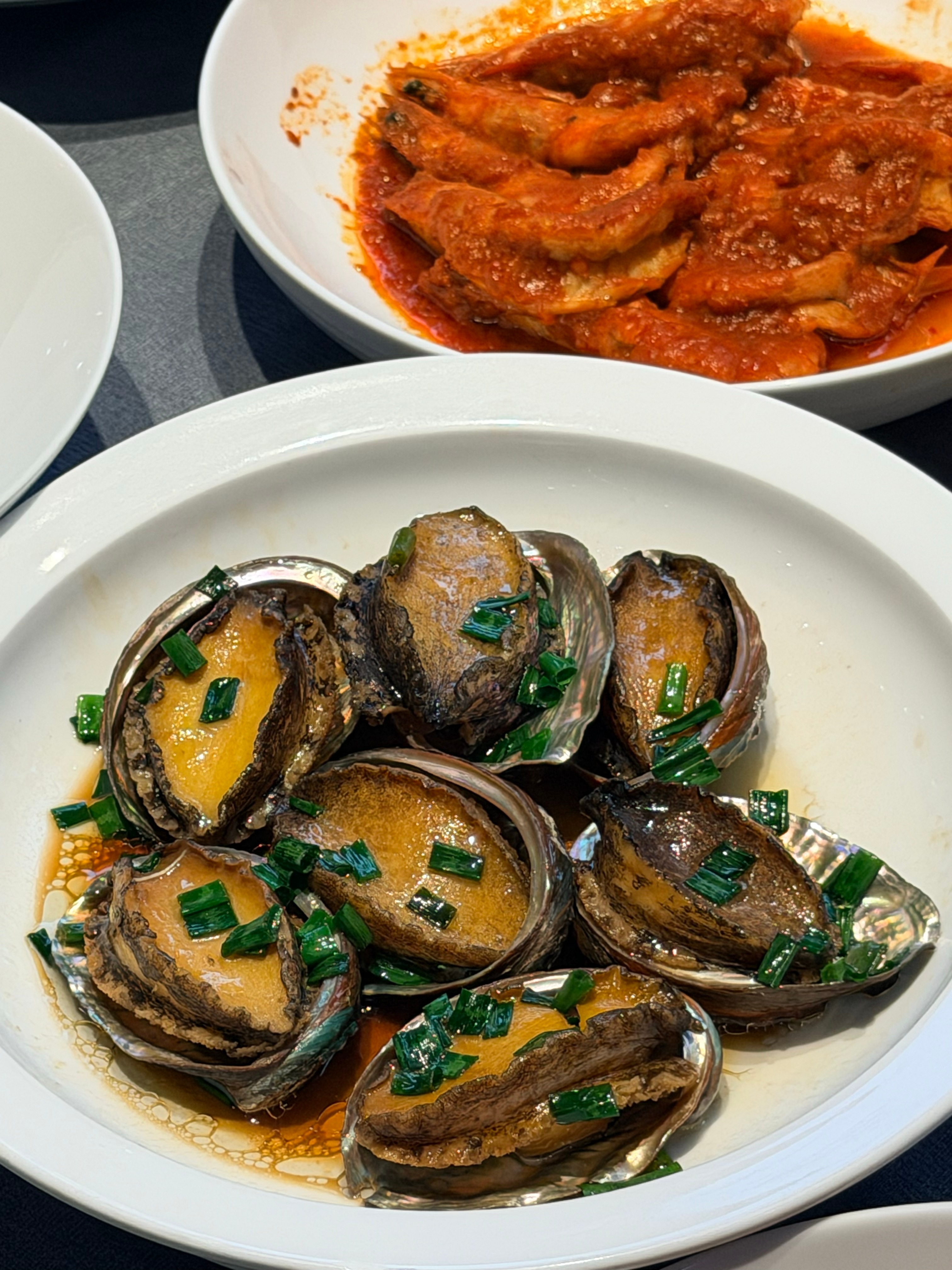 #买年菜还有明星大厨在线批改售后服务# 逢年过节，一桌饕餮盛宴，推杯换盏间，总能