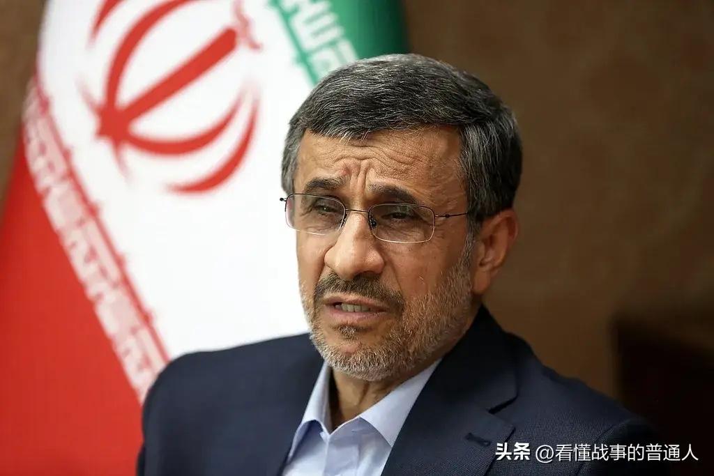 内贾德还没出山，伊朗政坛已经开始头疼了！穆杰塔巴想请他、内贾德想回来、两人理念完