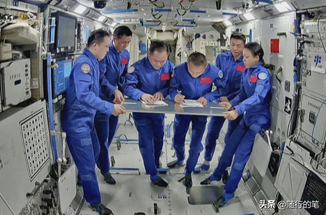 中国空间站神州二十三乘组与神州二十一乘组工作交接完成，连交接仪式都这么正式，很有