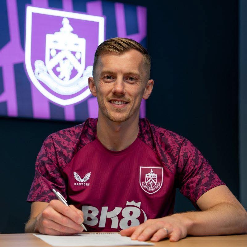 般尼官方宣布，從韋斯咸借用31 歲英格蘭中場華特鮑斯（James Ward-Pr