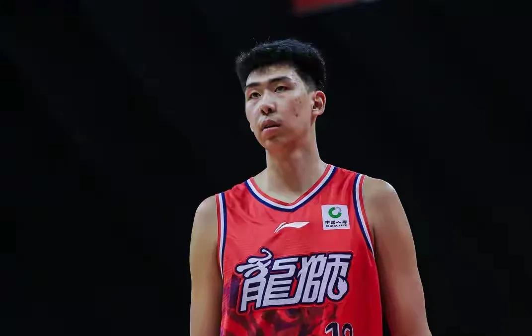放走潜力新星亏到心痛！被广东送出的徐昕迎来生涯腾飞，如今收获NCAA名校邀约，连