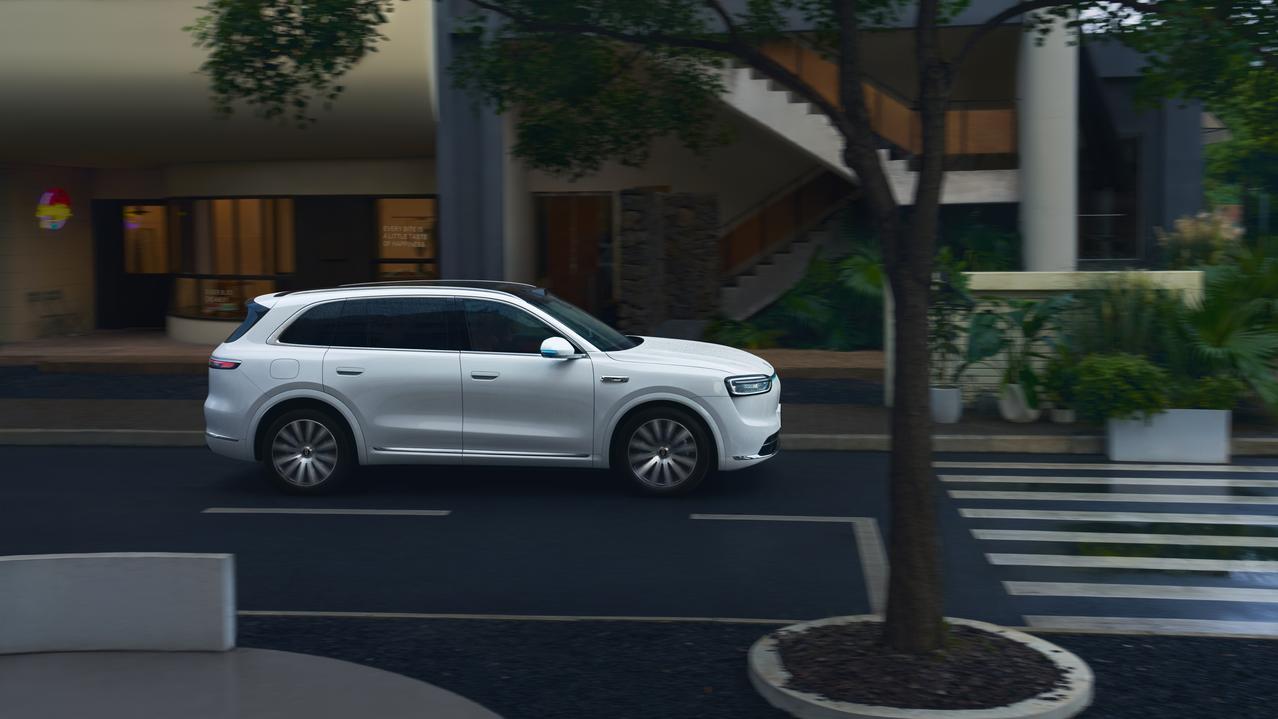 大数据画像揭秘,为何全新问界M7能成为品质家庭优选?
最近,一份关于全新问界M7