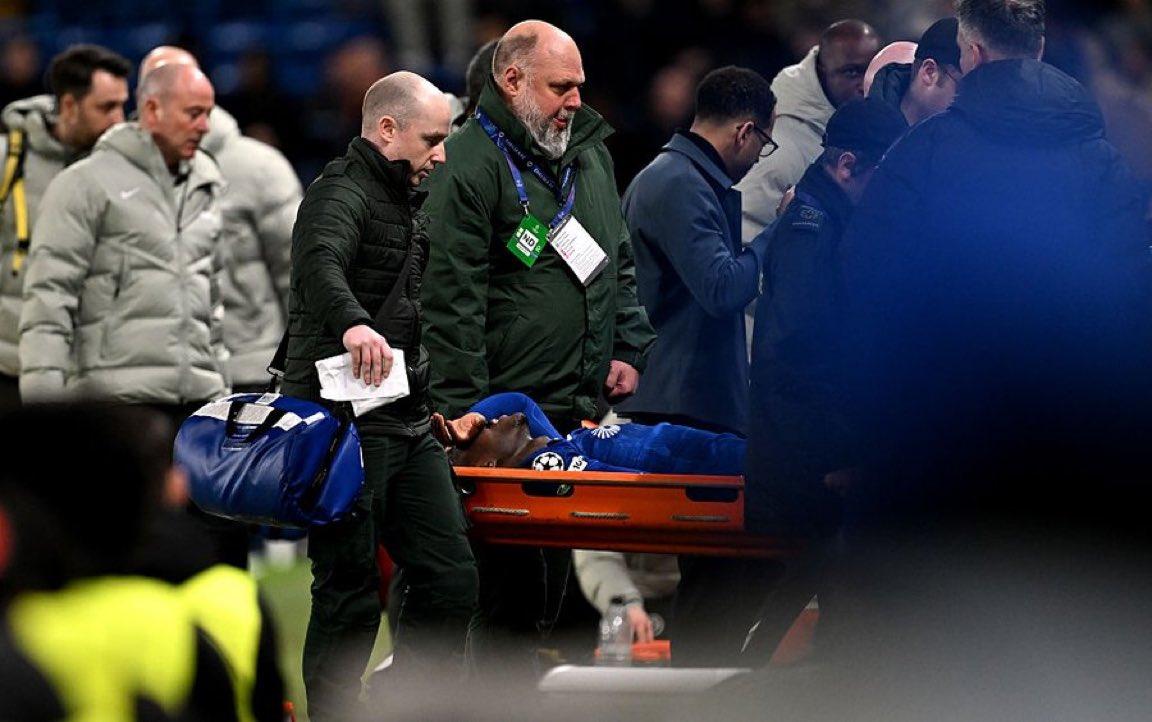 不幸中的万幸，查洛巴无大碍！

欧冠1/8决赛次回合，切尔西主场0-3负于大巴黎