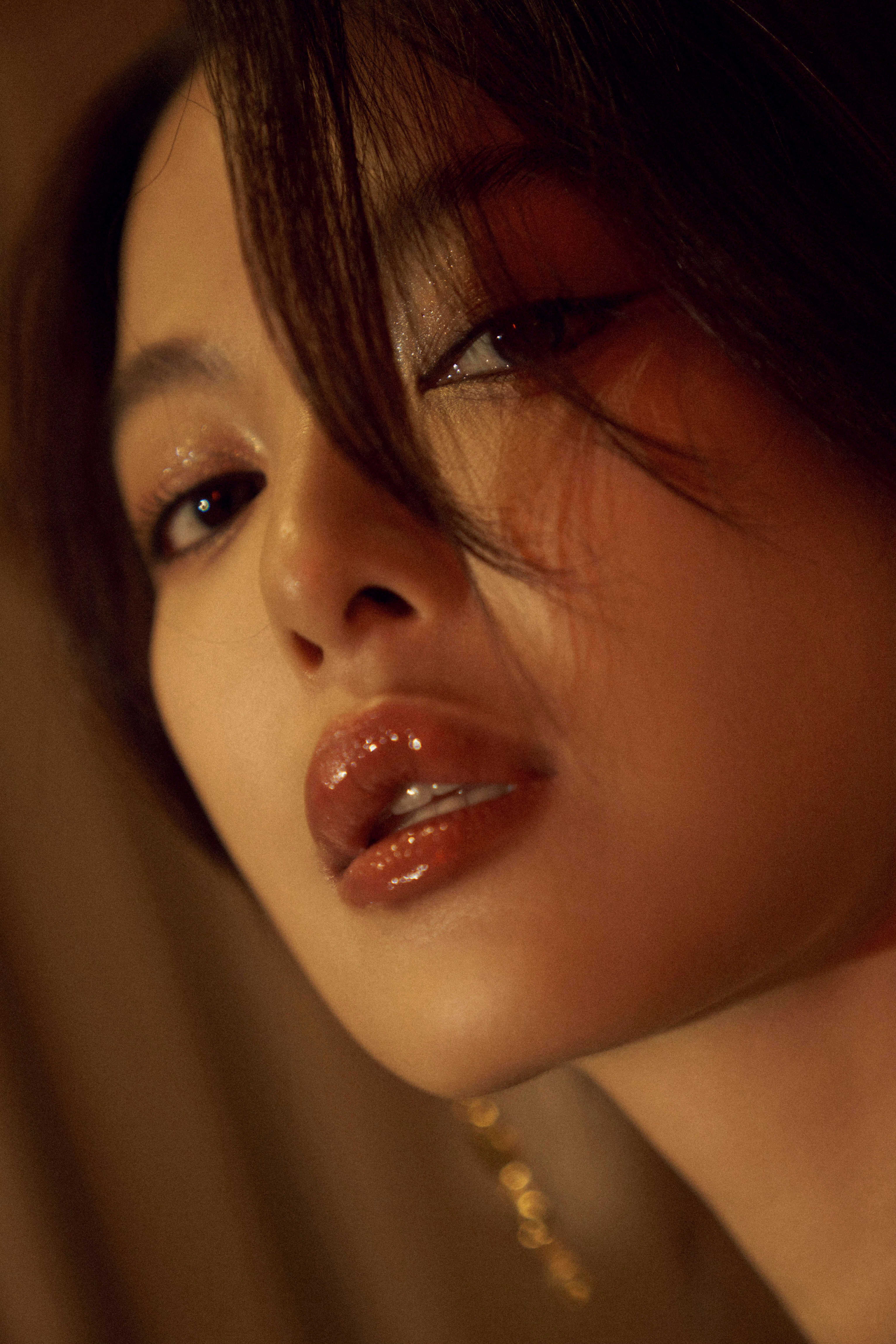 辛芷蕾星光大赏第二套造型✨，性感厚嘴唇💋 ​​​