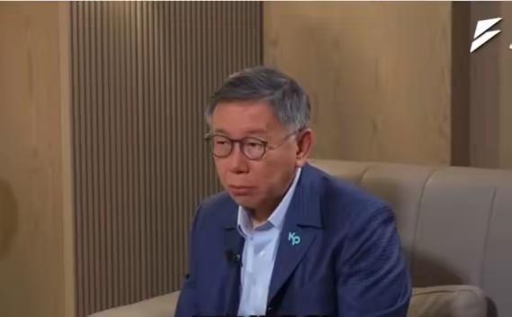 柯文哲现在站在台前，就说明已经开始给黄国昌施加压力了，就看黄国昌有没有眼力见了，