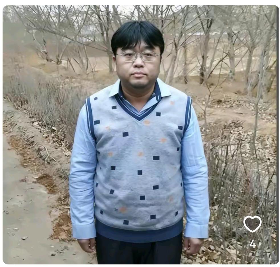 很多人都没有意识到罗永浩这次可能要吃不了兜着走了。

本轮网络决战可以看出贾国龙