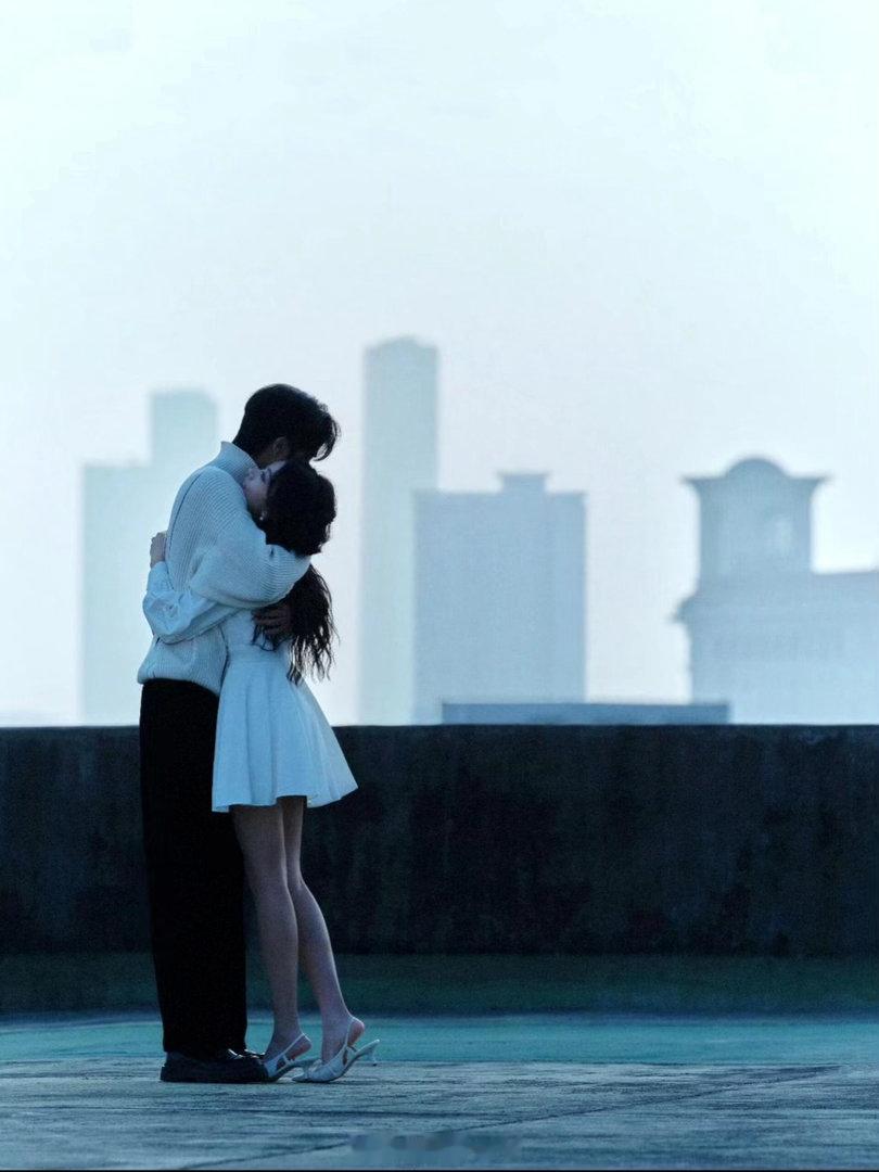 林屿森陪聂曦光重读三体你的赛博读书搭子已上线微小说大赛 最好的关系不是两个人永远