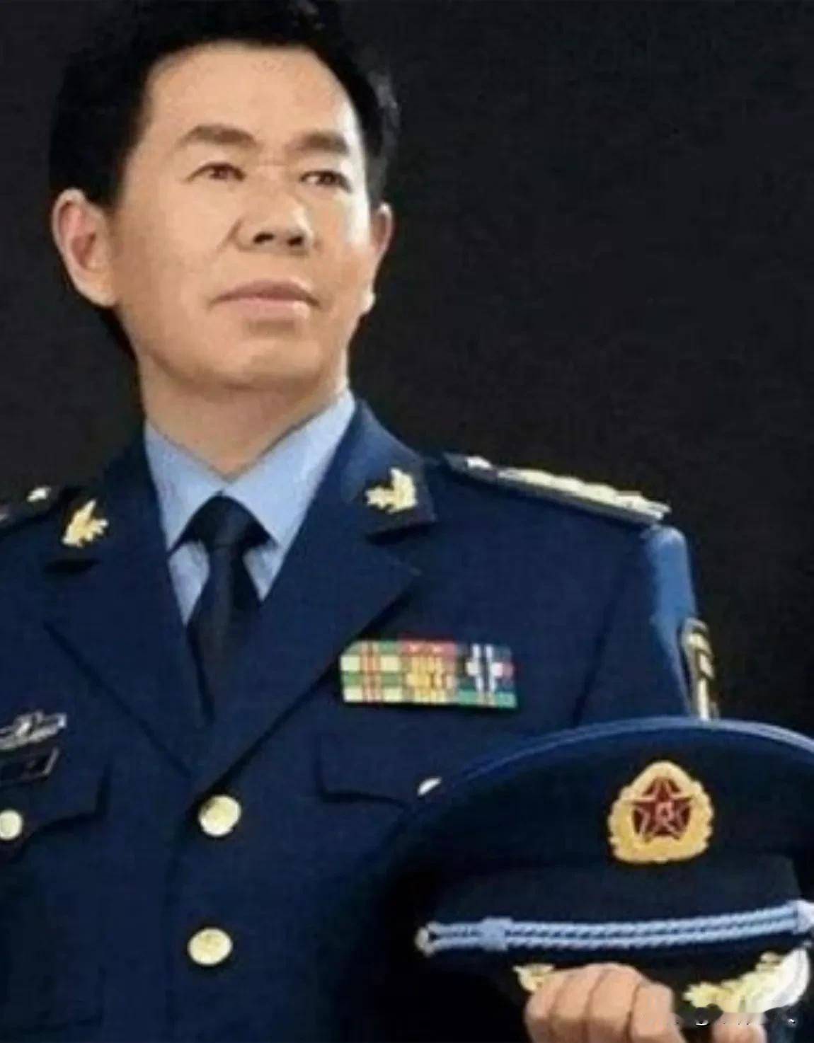 面对中美关系，记得戴旭将军曾经说过：

1、美国可以同中国谈合作，谈发展，谈良性