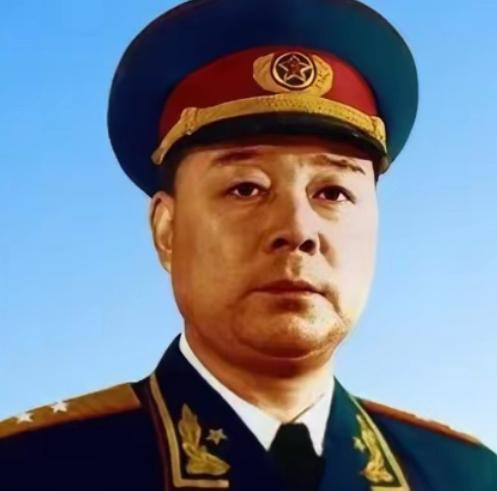 1939年，战友们给24岁的八路军副旅长介绍了一个女排长，谁知，当副旅长去找女排