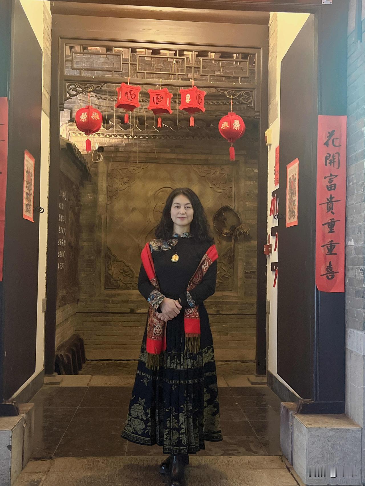 我53岁，是个退了休的人。

还有两天，2025年就过完了！

做一下年度总结吧