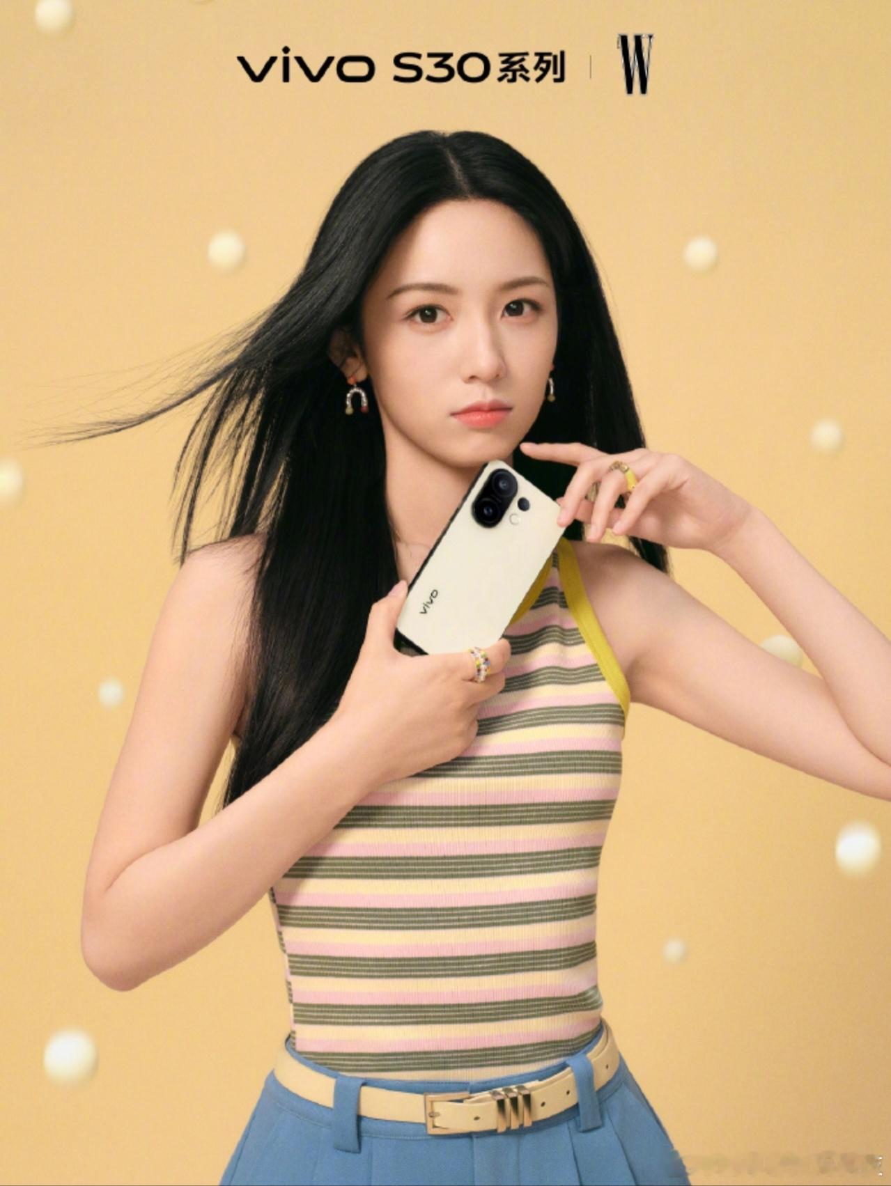 玩“色"高手来袭！vivo S30系列多彩直屏开启夏日影像狂欢在追求个性表达的时