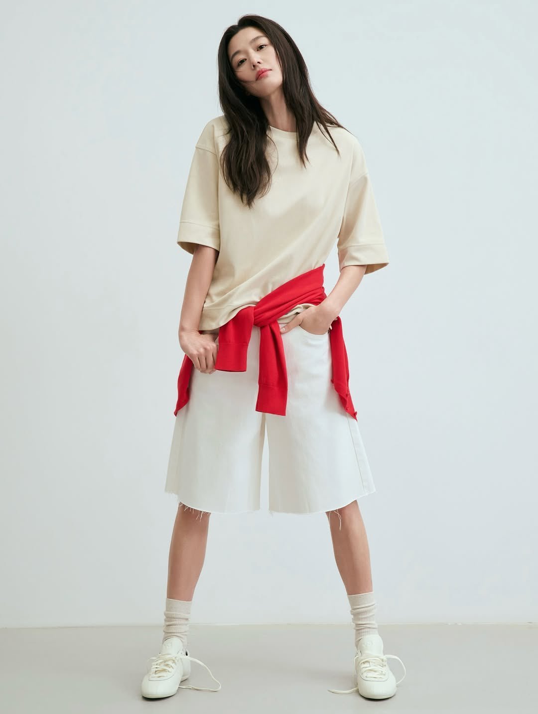 全智贤 TOPTEN10 2026 SS COLLECTION 