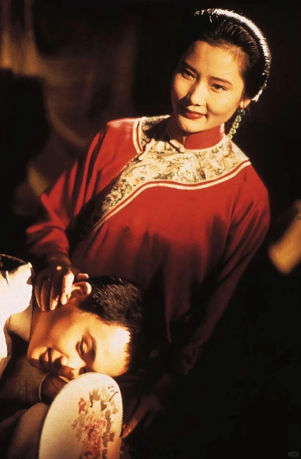 何赛飞这情绪切换绝了无限超越班 担心健康所以反对跳舞，母亲的逻辑扎心又真实。何赛