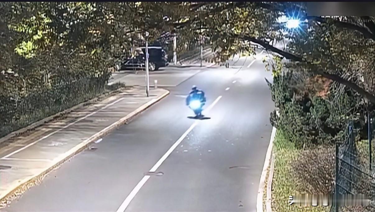 2025年11月11日凌晨，北京市朝阳区发生一起令人痛心的交通事故。一名男子在与