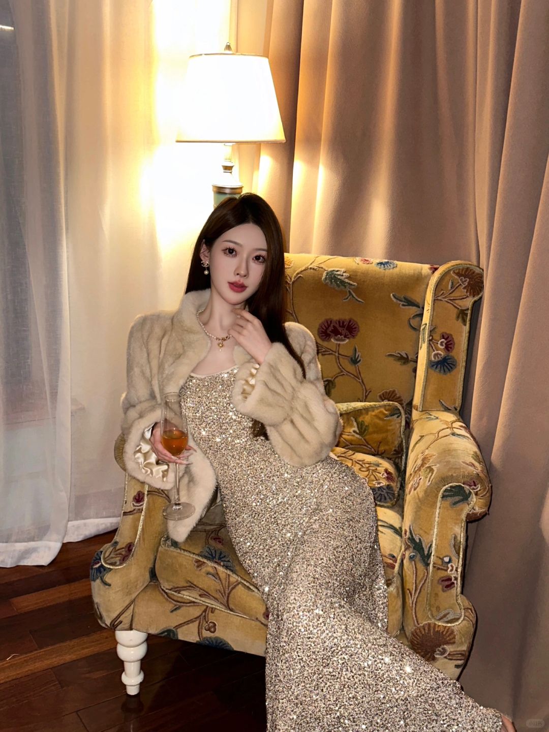 闪闪惹人爱🥂