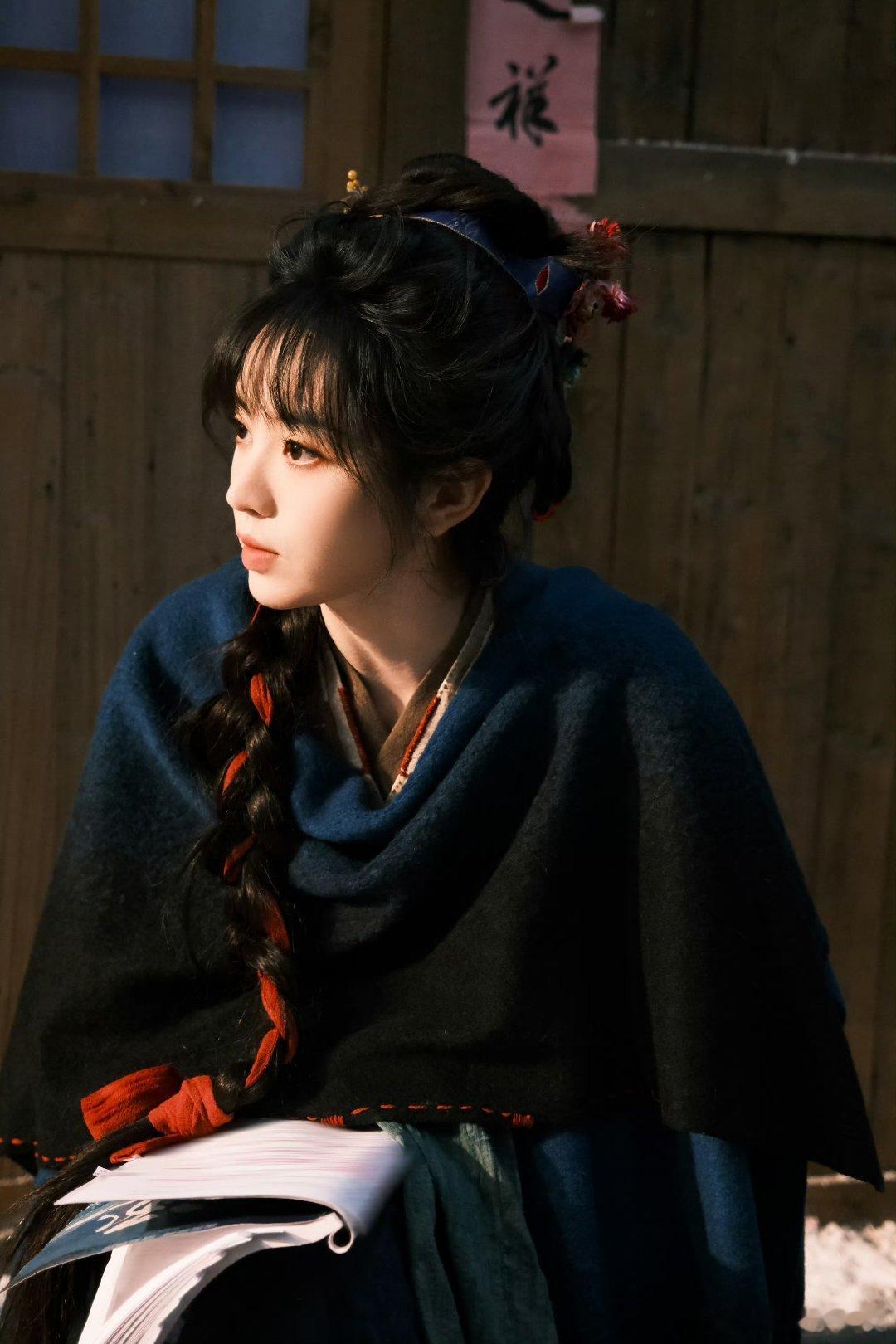 今天我们相聚在这里，让我们共同祝福田曦薇超话达成钻超有效播剧