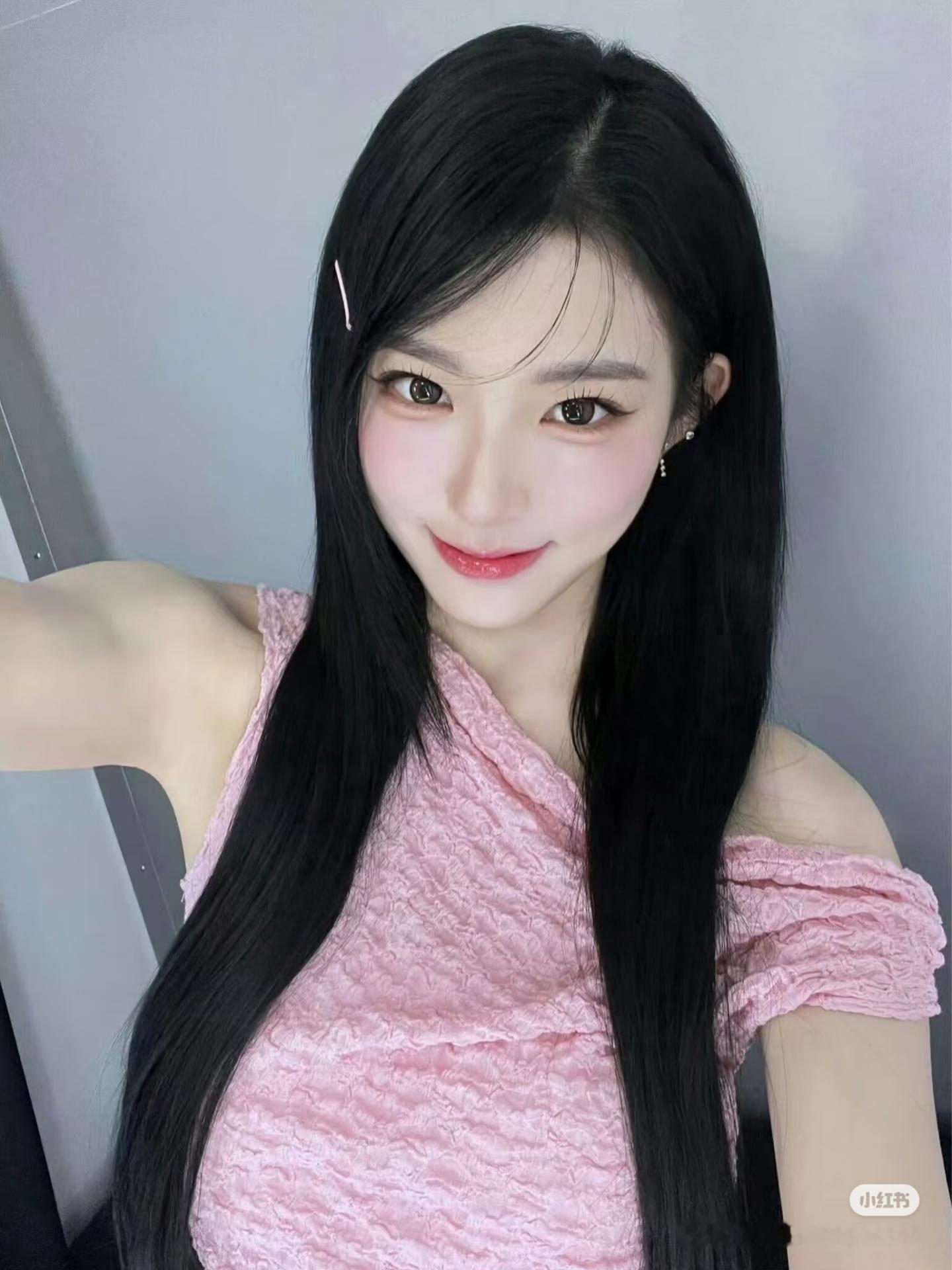 ·周心语说澳门香港台湾都是中国的 ·周心语被要求退团 【周心语】趁机安利。是女王