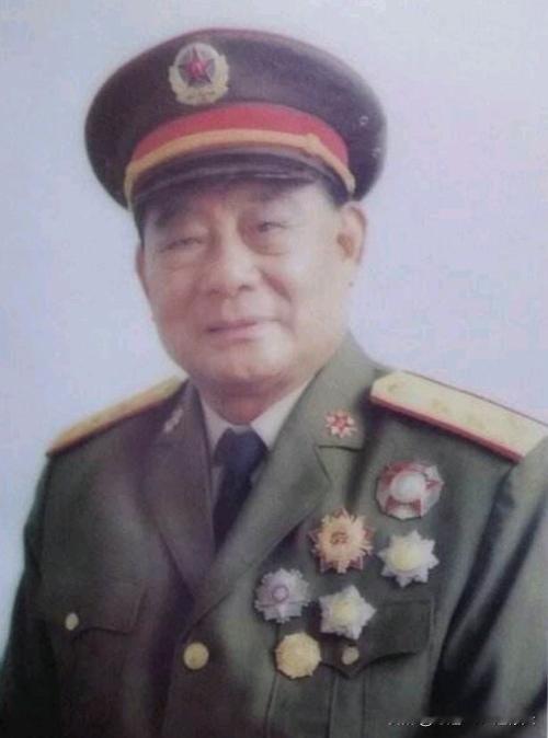 1988年解放军恢复军衔制，兰州军区司令员看着授衔名单愣住了：下属宁夏军区司令员