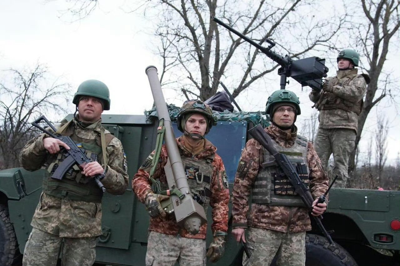 乌友也是用上中国防空导弹了，飞弩-6的设计当时算比较新颖，在国际市场上是还可以的