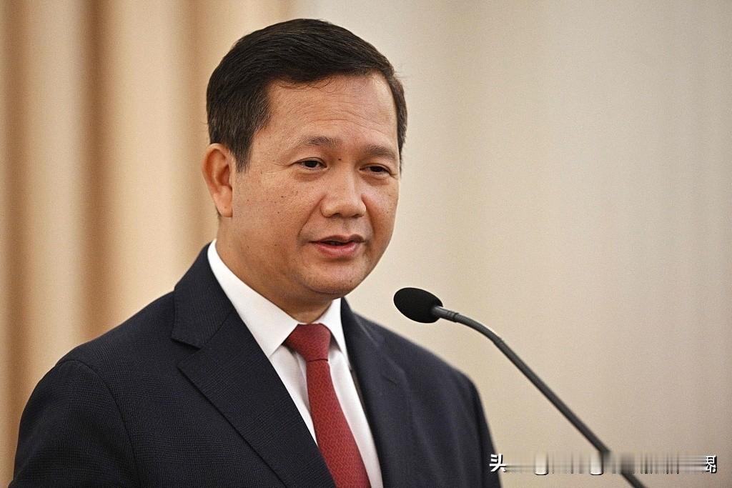 洪玛奈当初若是娶了佩通坦，柬埔寨就不会出现目前的情况。说实话，在教育子女这个问题