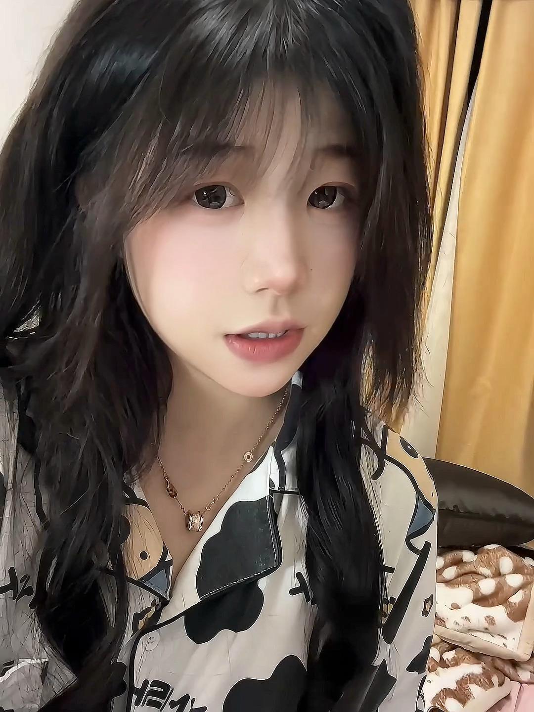 来一组实况#张雯雯[超话]##新星闪光计划# ​​​