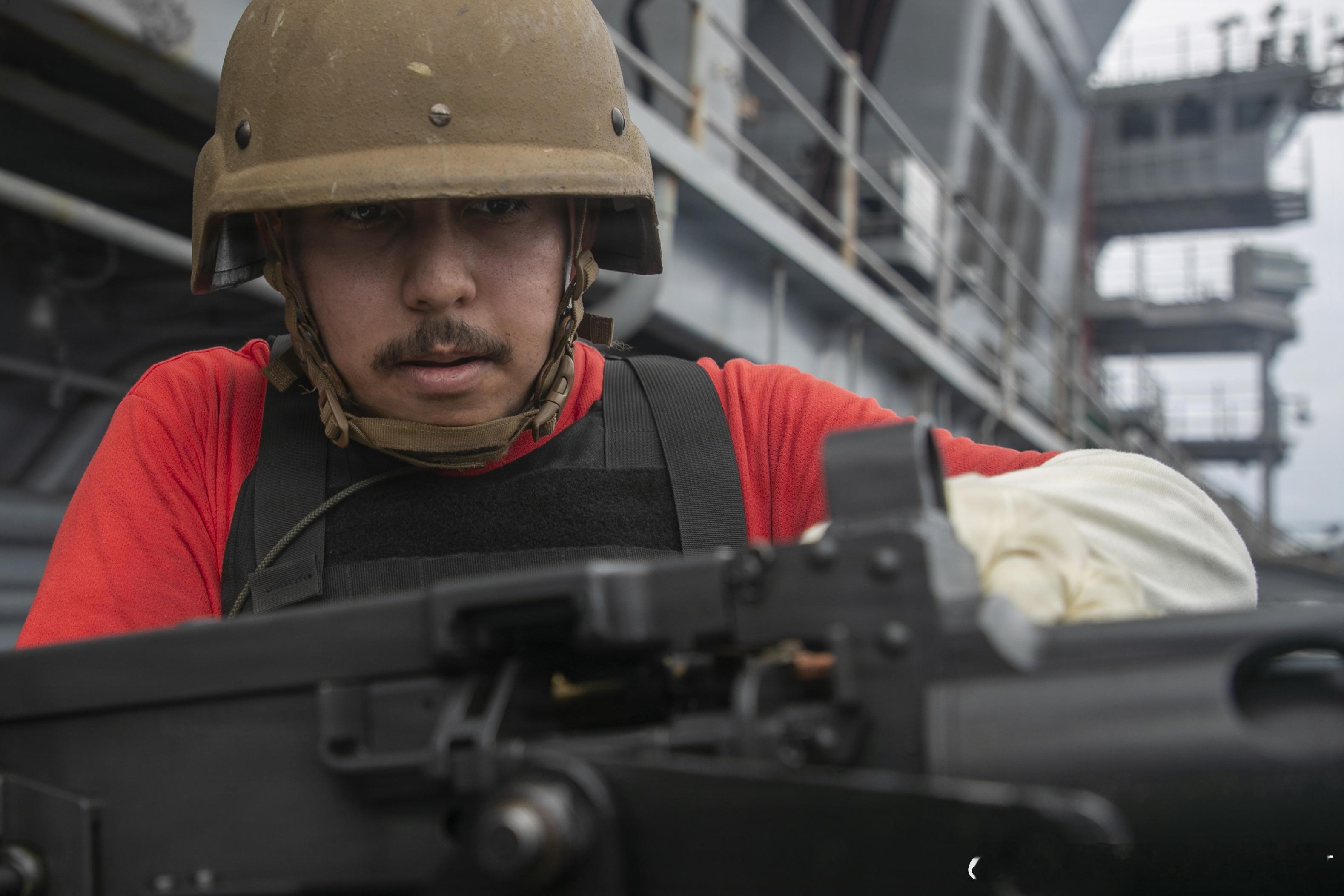 2026年2月6日，USS Tripoli (LHA 7) 