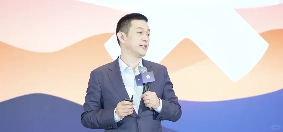 昨天在杭州打车，然后一路和小哥聊的蛮好，车子开了55W公里，感觉开车这...