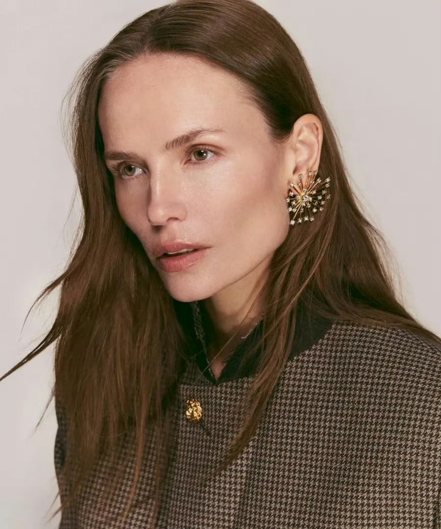 EE72 Magazine Spring 2026摄影：Alec Maxwell