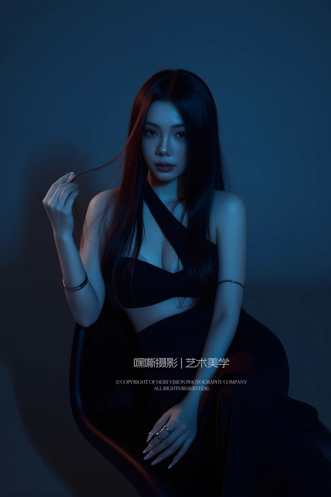 黑裙氛围感写真｜做自己的女王👑