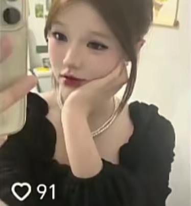 这么漂亮的小美女用手做出来的奶茶，可多小哥哥愿意喝了。
还记得春光灿烂猪八戒里，