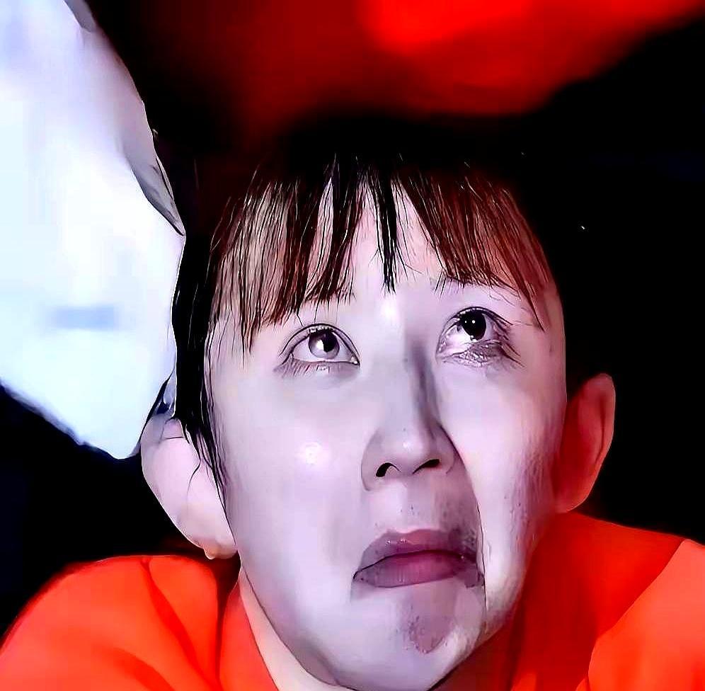 陪孙颖莎连赢早田17次的何卓佳，握赛点时，早田13-11绝杀了她！
 
新加坡大