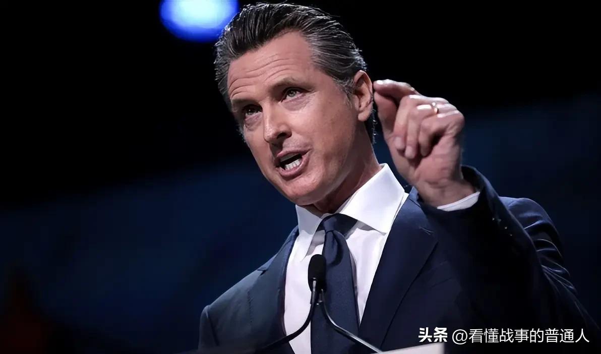 纽森把问题直接砸出来：没有任何理由可以解释为什么要杀死儿童。课堂炸碎了，孩子死了