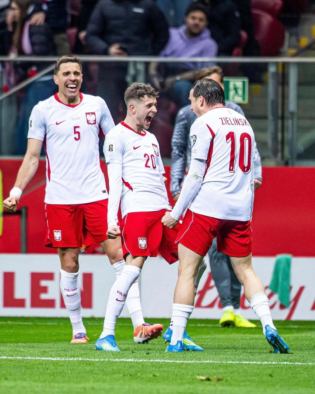 各队上身新球衣！贤聊球衣耐克三叶草彪马