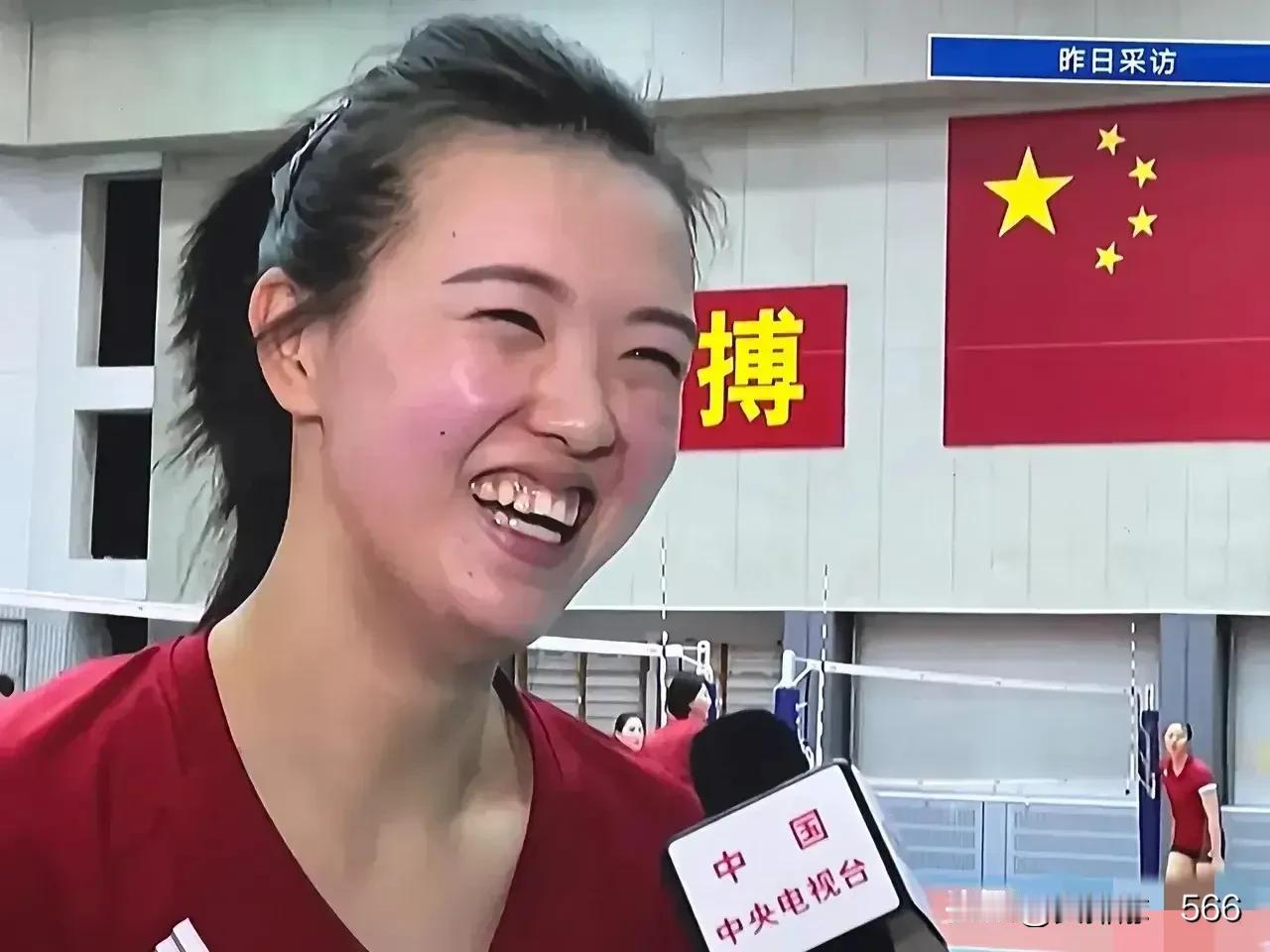 张常宁目前的处境略显尴尬
       中国女排队员都拥有许多球迷的青睐，有些是