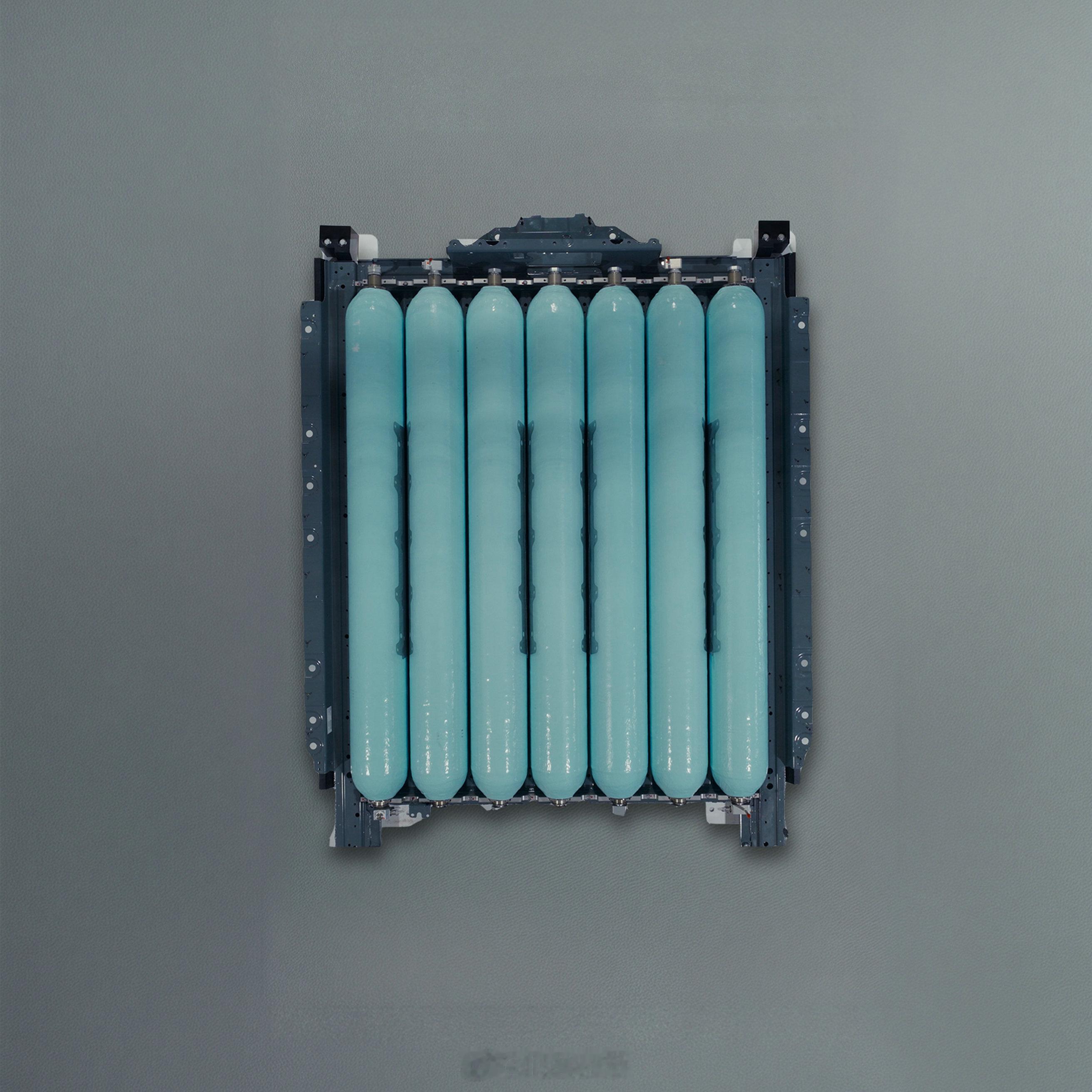 近日，宝马集团创新推出氢能扁平化储存系统，并将应用于全新一代BMW  X5车型，