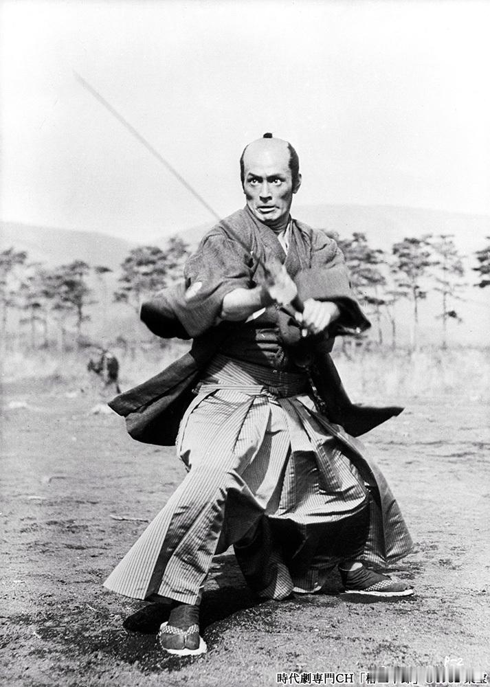 仲代达矢去世，享年92岁[蜡烛] 出演了黑泽明的多部作品，在《用心棒》和《椿三十