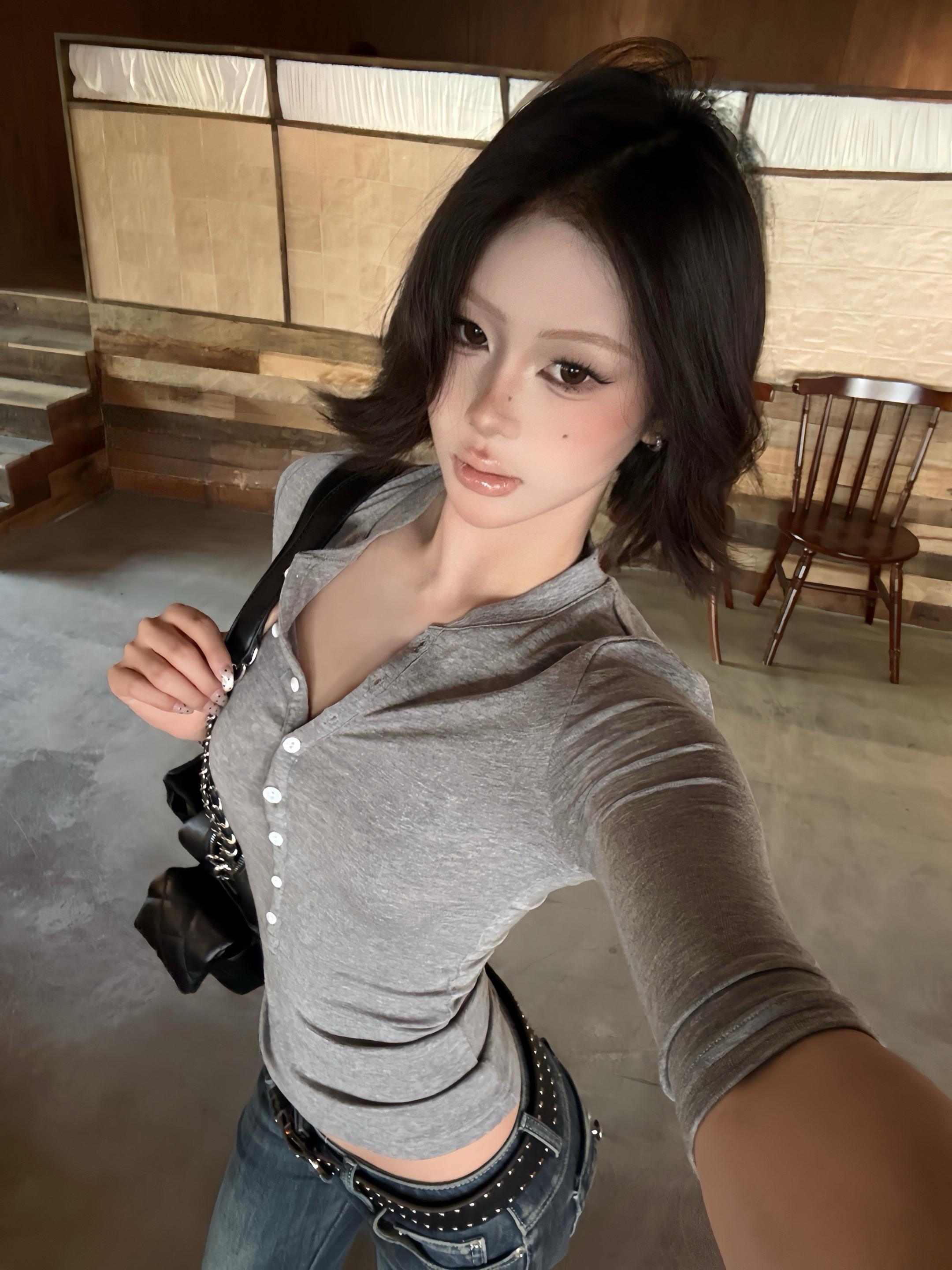 怎么又难过了是不是又把自己当回事了
