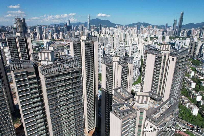 小阳春过后，在弱政策、弱预期的背景下，深圳二手房整体价格连续7个月走低，唯独华富